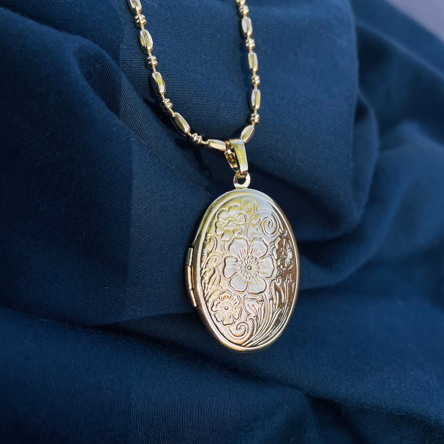 vintage locket